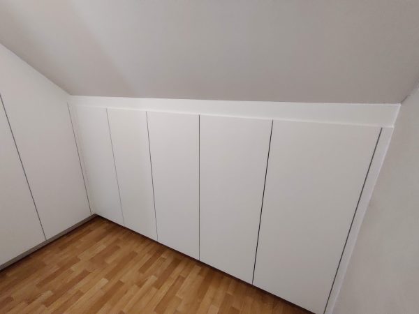 Maatkasten in Dilsen-Stokkem