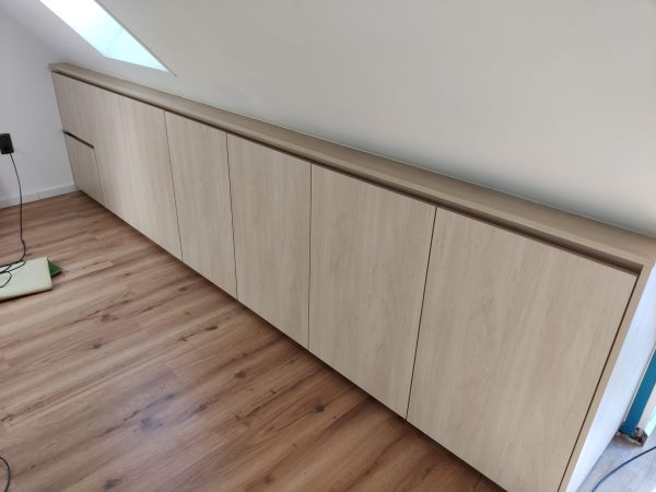 DW Kasten onder dak scaled